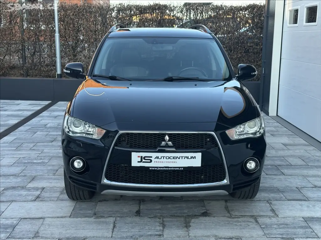 Mitsubishi Outlander, 2,2 DI-D 177PS Instyle-7 4x4